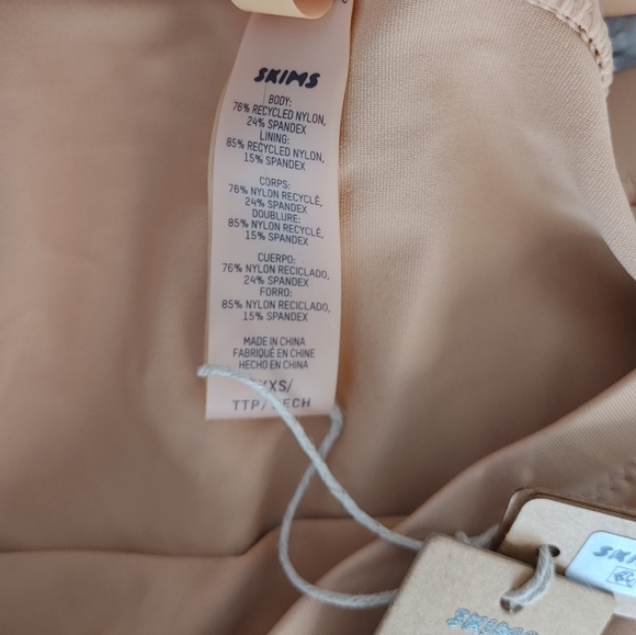 SKIMS 2 Pieces Swimming High Neck Racer Back Top & Mini Micro Swim Skirt - Picture 5 of 16